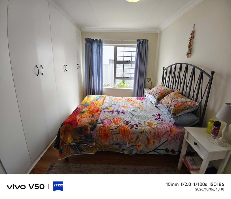 3 Bedroom Property for Sale in Fraaiuitsig Western Cape
